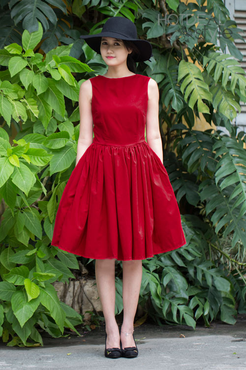 Đầm X&ograve;e Vintage Cổ Điển